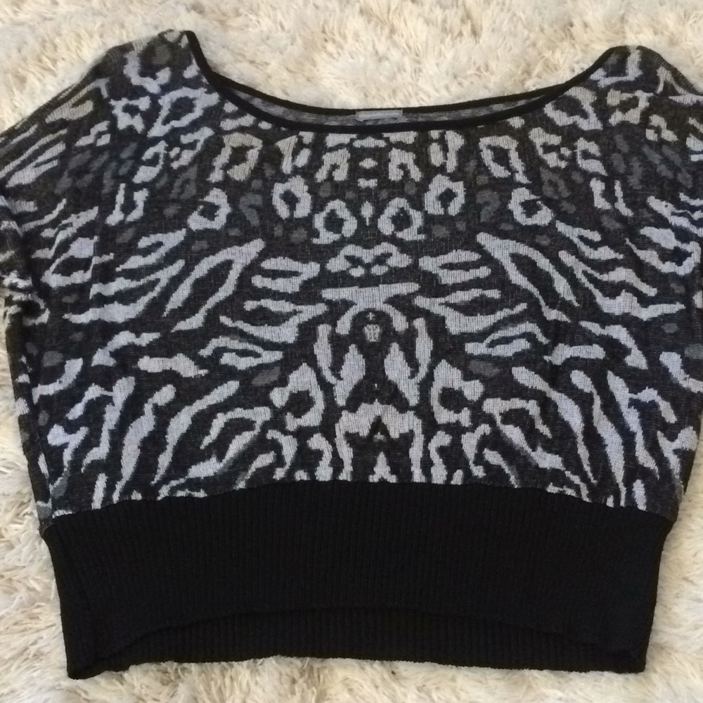 Cropped sweater